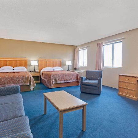 Super 8 by Wyndham Spokane/West Airway Heights Eksteriør bilde
