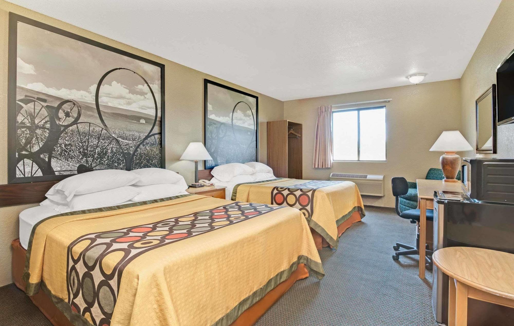 Super 8 by Wyndham Spokane/West Airway Heights Eksteriør bilde